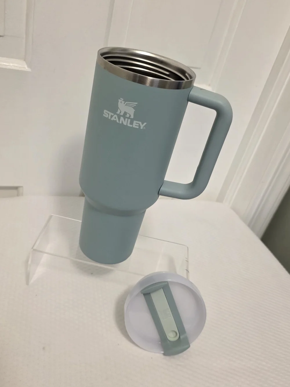 Stanley Seafoam Insulated Travel Tumbler with Handle And Lid 40 Ounce